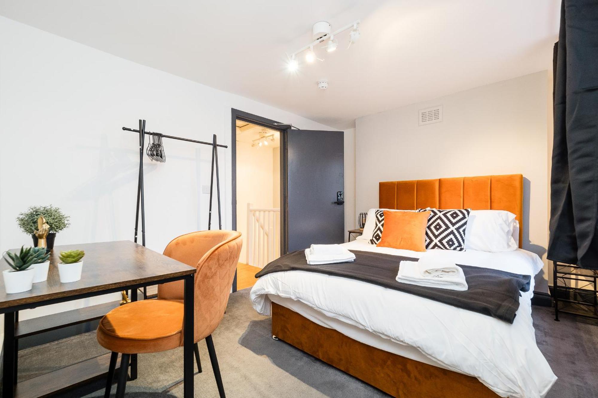 Spacious 6 Ensuite Bedroom House In Central London Eksteriør bilde